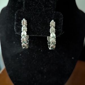 Elegant Silver Leaf Earrings
